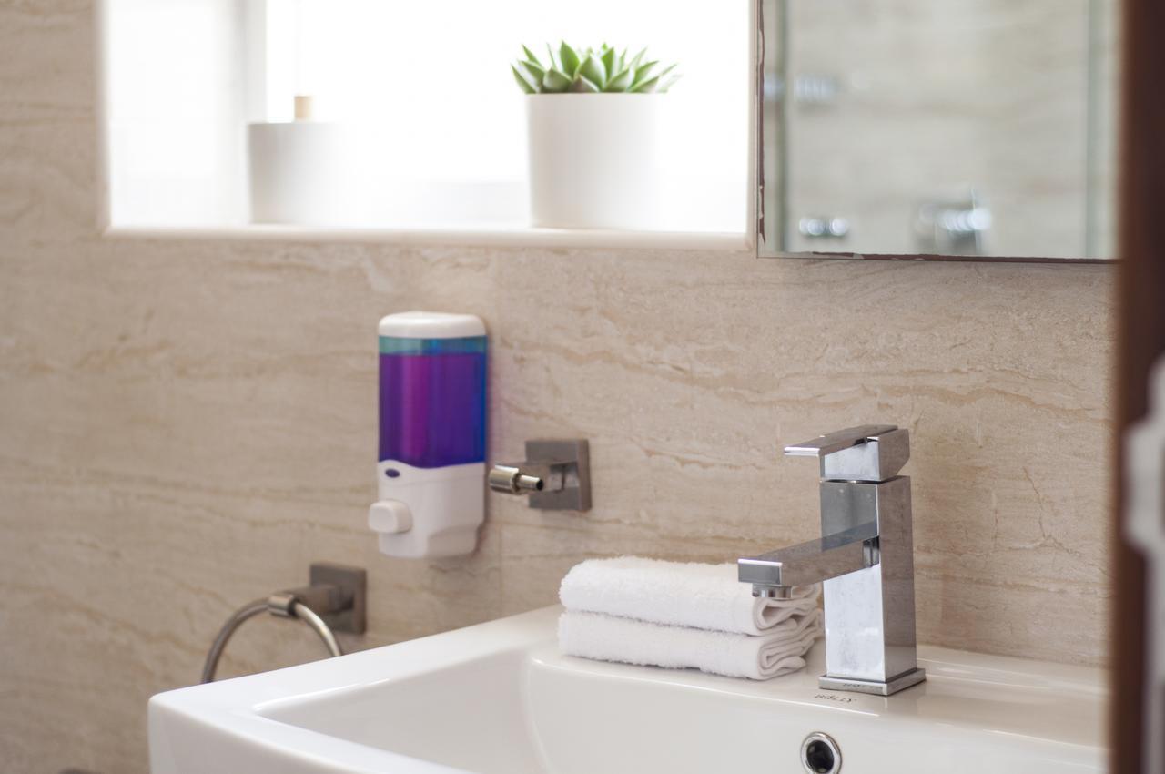 Blubay Suites By St Hotels Gzira Exteriör bild
